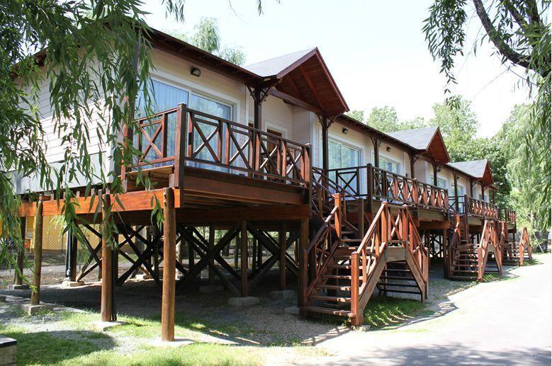Howard Johnson Marinas & Resort San Pedro  Exterior photo